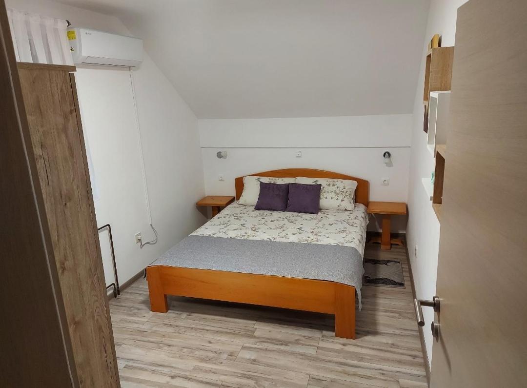 Apartment Andrea Smoljanac Εξωτερικό φωτογραφία