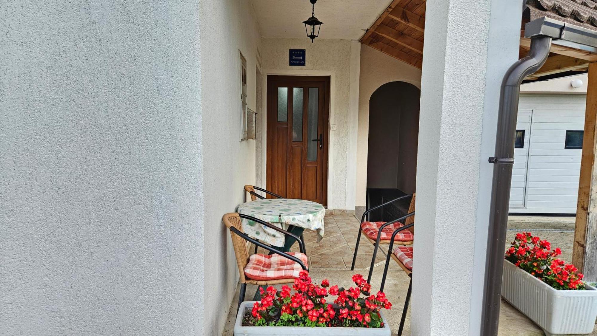 Apartment Andrea Smoljanac Εξωτερικό φωτογραφία