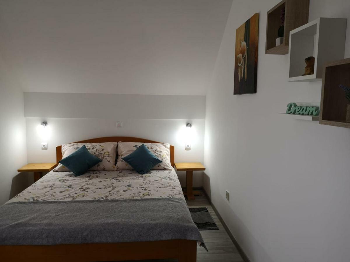 Apartment Andrea Smoljanac Εξωτερικό φωτογραφία